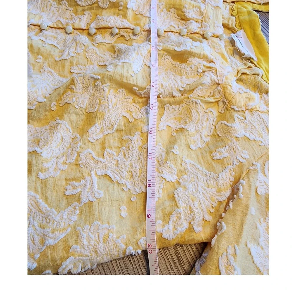 Anthropologie ☀️anthropologie textured